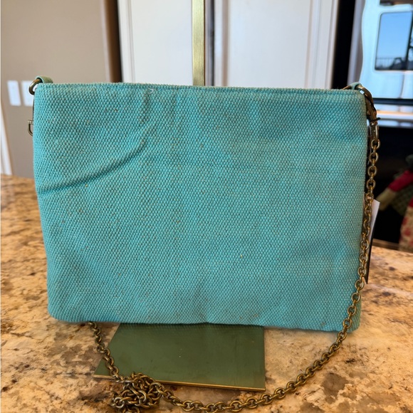 America & Beyond Citrus Blueberry Infusion Clutch - Picture 4 of 9